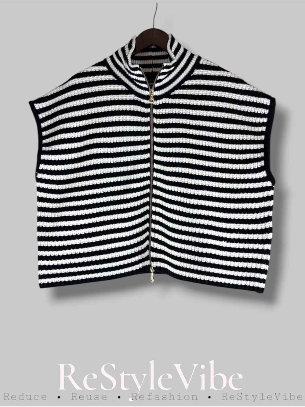 BROADWAY 38 Women’s Size XL Sweater Cardigan Gold Zipper Striped Cropped